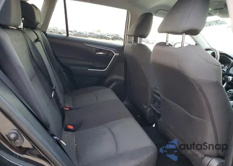 2021 Toyota Rav4 Xle from USA, damaged, VIN 2T3P1RFV2MC213408